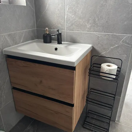Nad Jeziorem Апартаменты Lubkowo